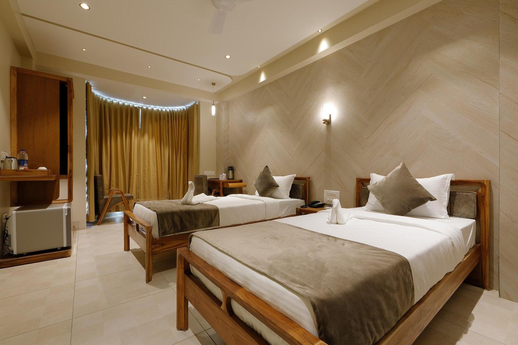 Artilla Inn Ahmedabad Extérieur photo