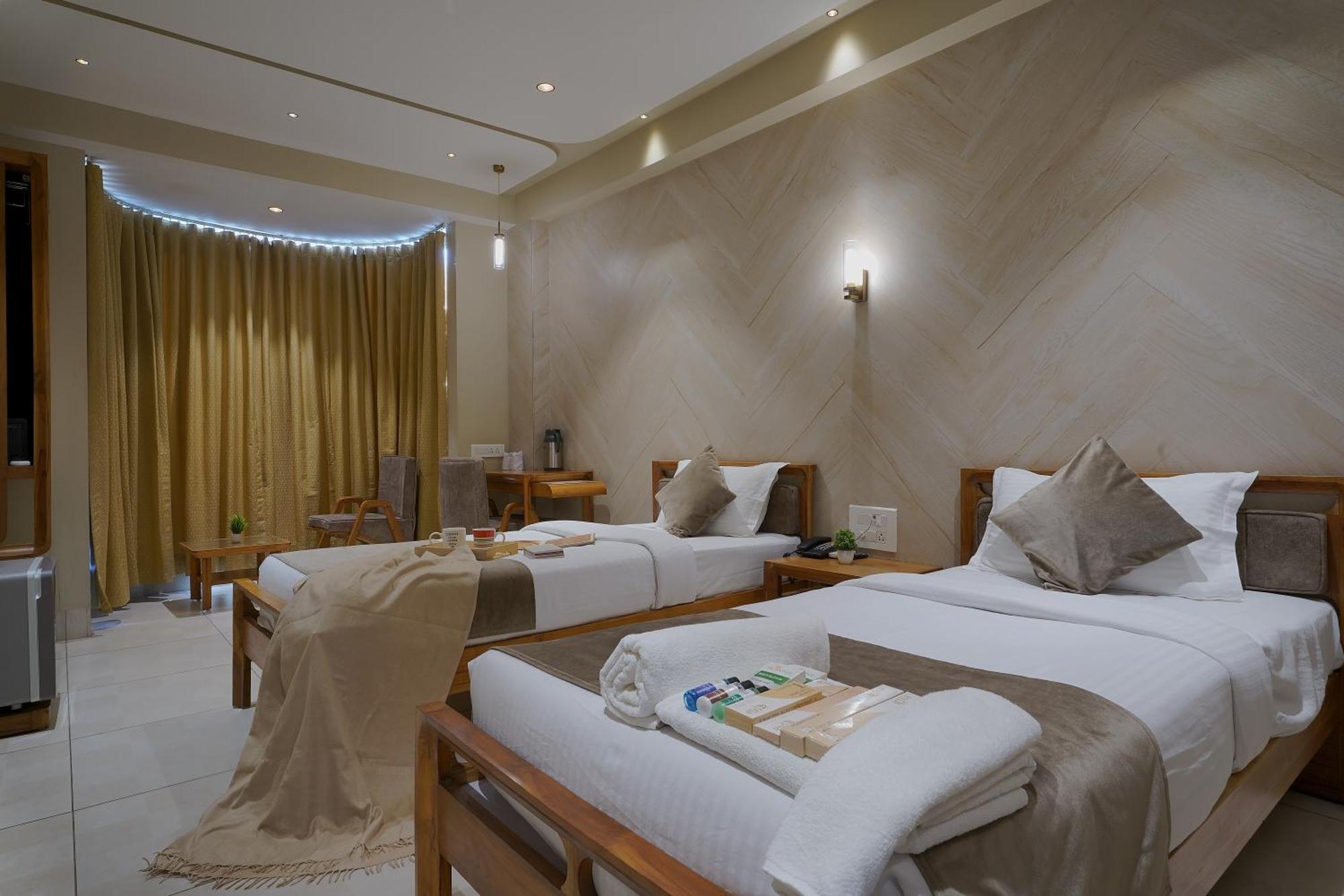 Artilla Inn Ahmedabad Extérieur photo