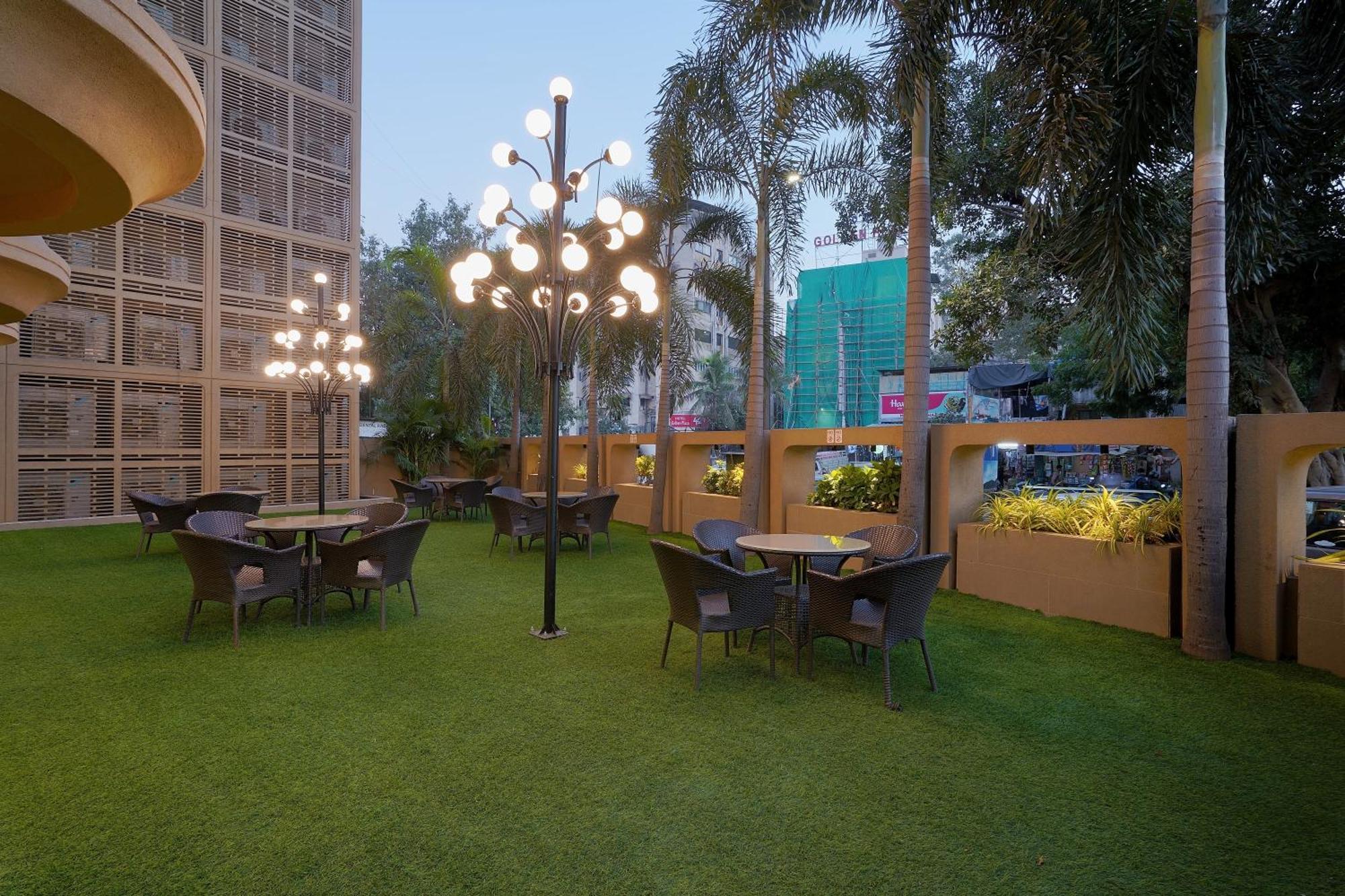 Artilla Inn Ahmedabad Extérieur photo