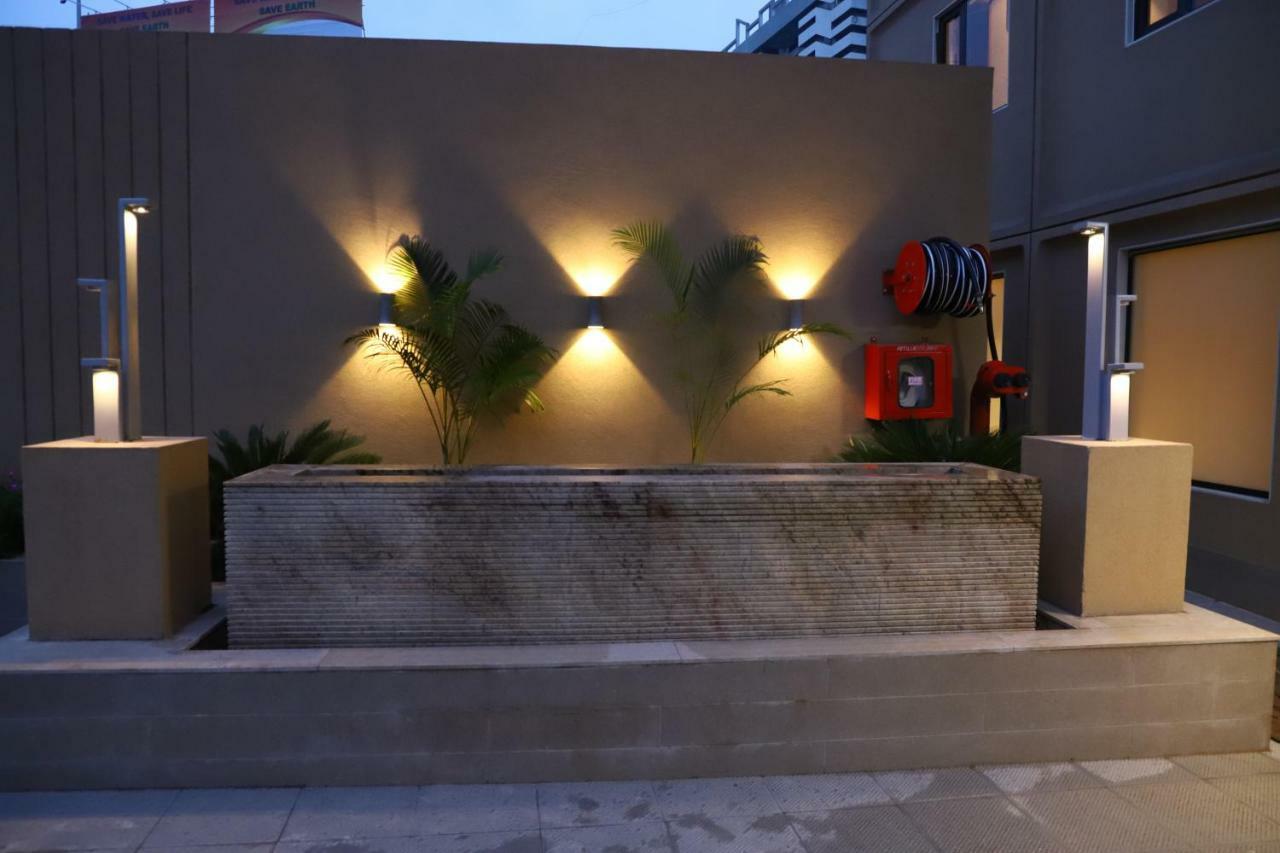 Artilla Inn Ahmedabad Extérieur photo