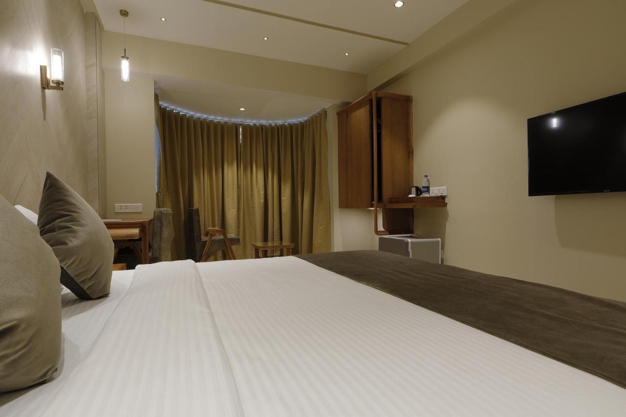 Artilla Inn Ahmedabad Extérieur photo