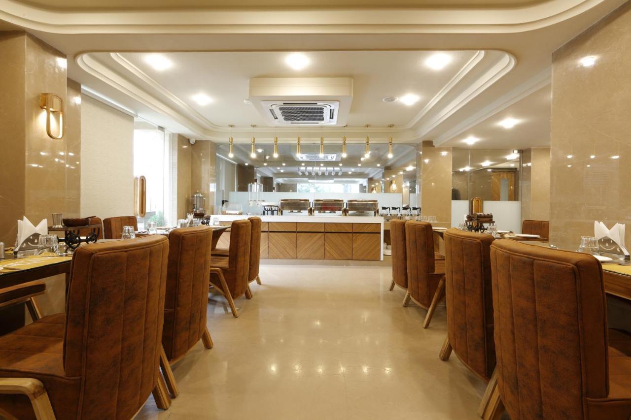 Artilla Inn Ahmedabad Extérieur photo