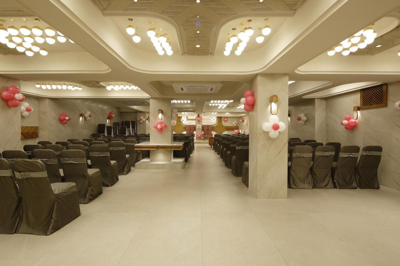 Artilla Inn Ahmedabad Extérieur photo